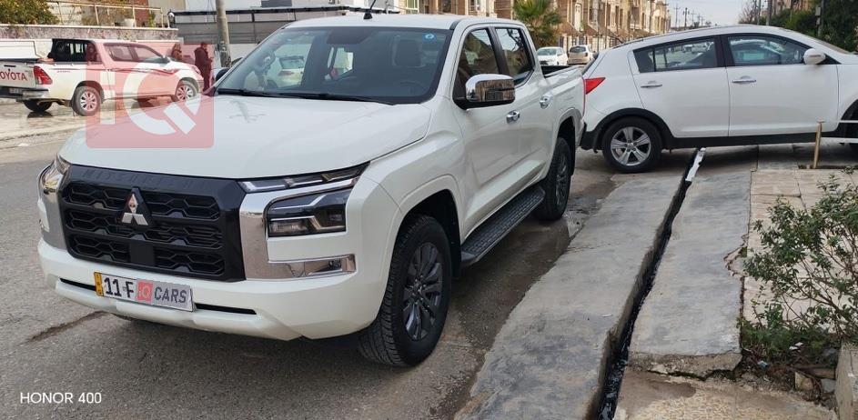 ميتسوبيشي L200